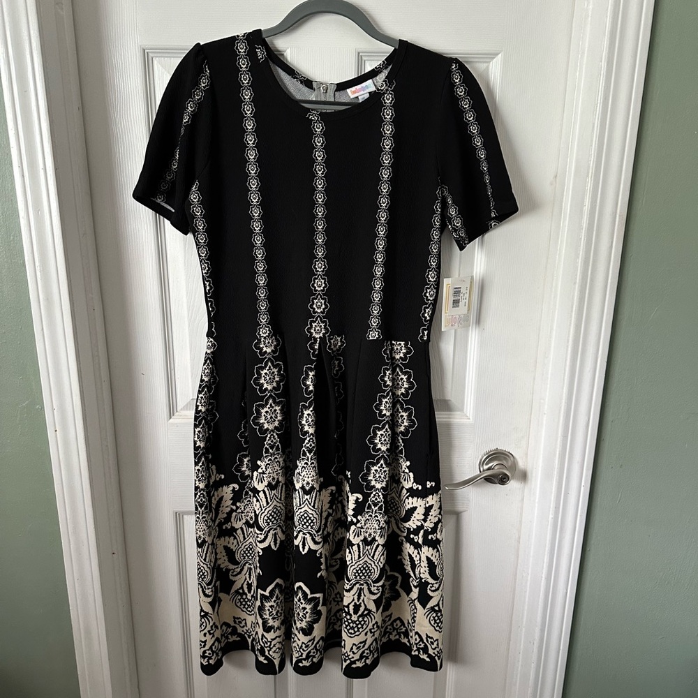 Lularoe Amelia dress